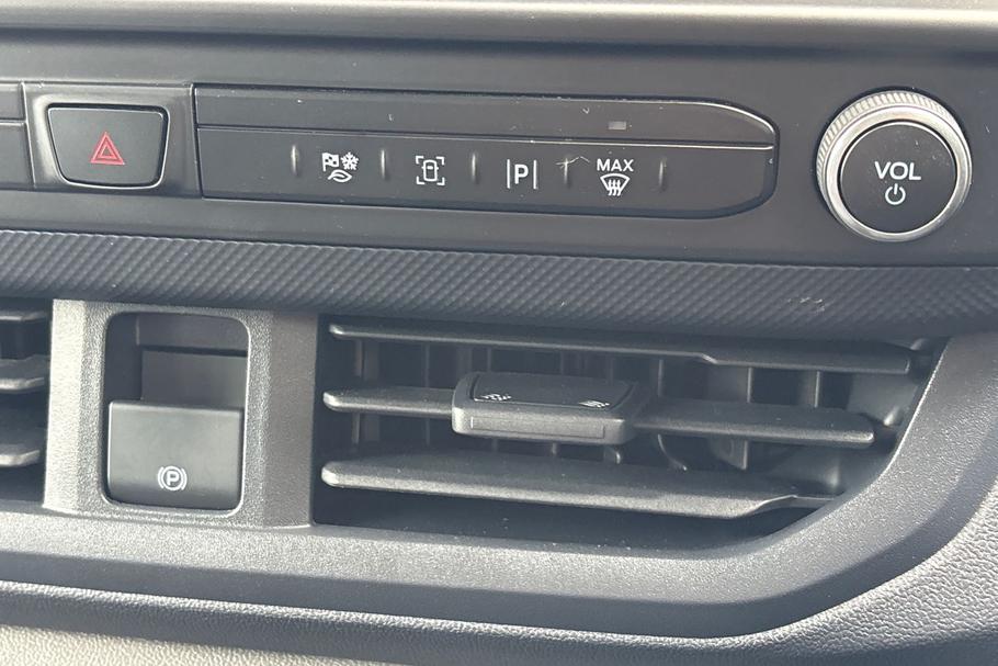 Used Ford Transit Custom WP75FYH 39