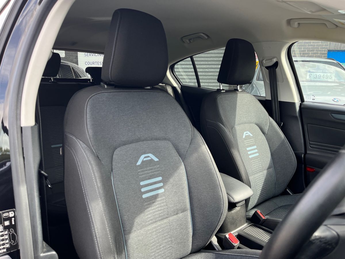 Ford Focus Photo 25