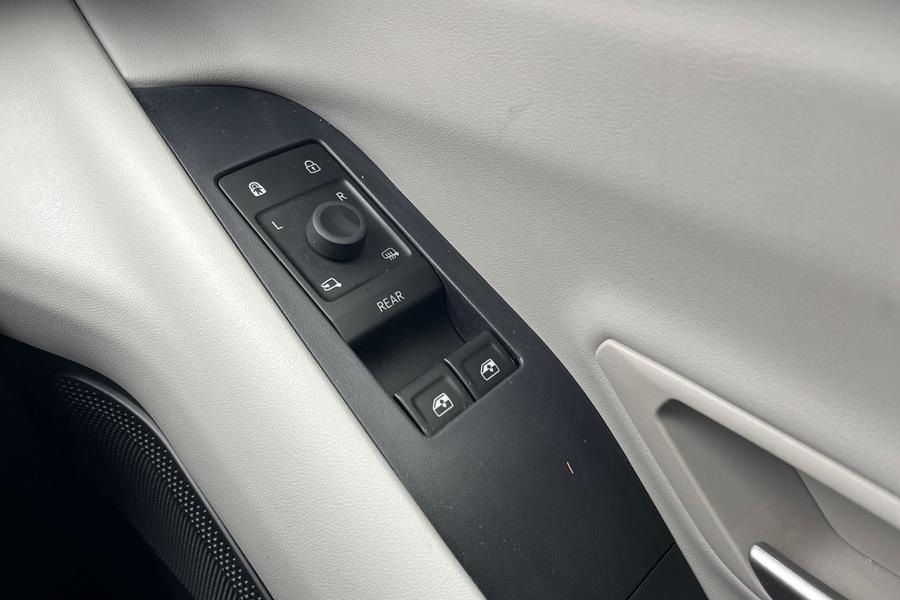 Ford CAPRI Photo autoimg-a830c0b45fa9ecfce61935527813198e13444f31.jpg