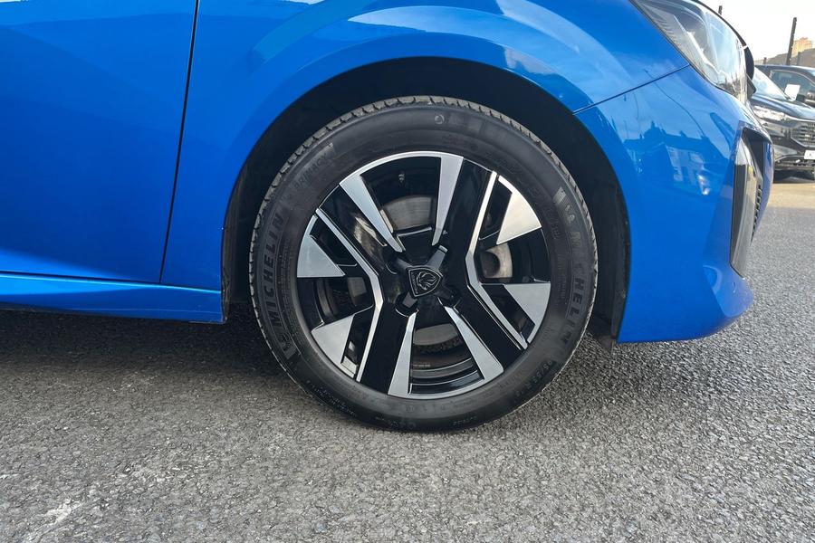 Peugeot 208 Photo autoimg-a83309897c3addc1047320d1dba0696dbb49ca95.jpg