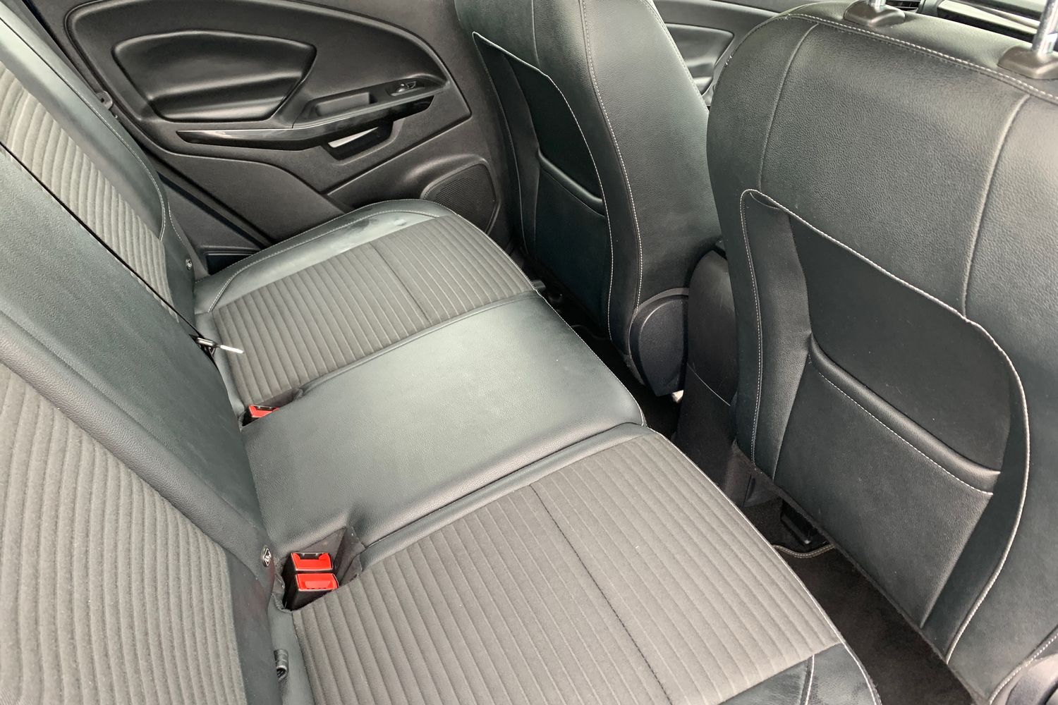 2019 Ford EcoSport 1.0T 125PS Titanium in Blue with 60K - vehicle photo 19 for sale on PureCar