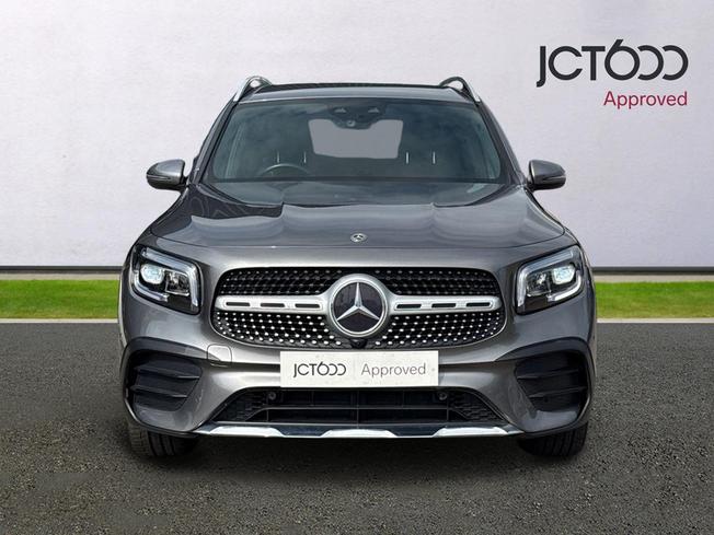 MERCEDES-BENZ Glb Photo 8