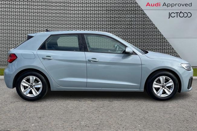 AUDI A1 Photo 4