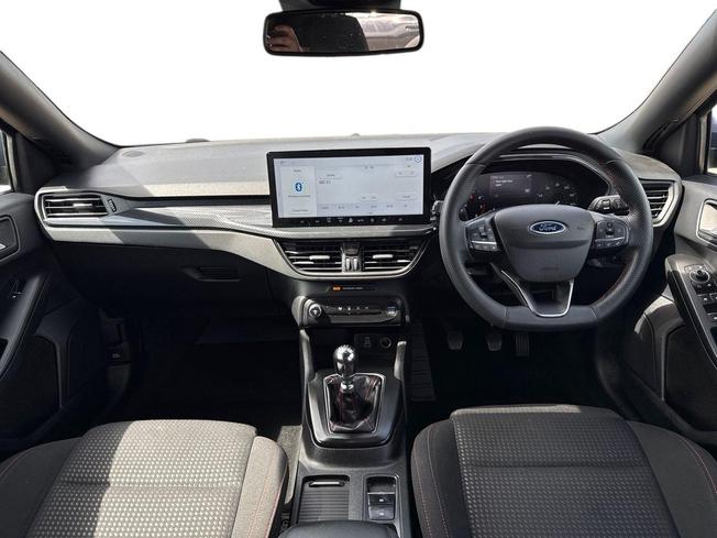 FORD Focus Photo 10