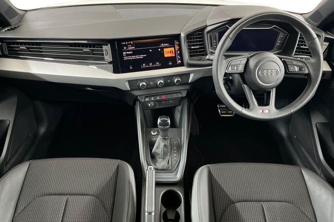 Audi A1 Photo 10
