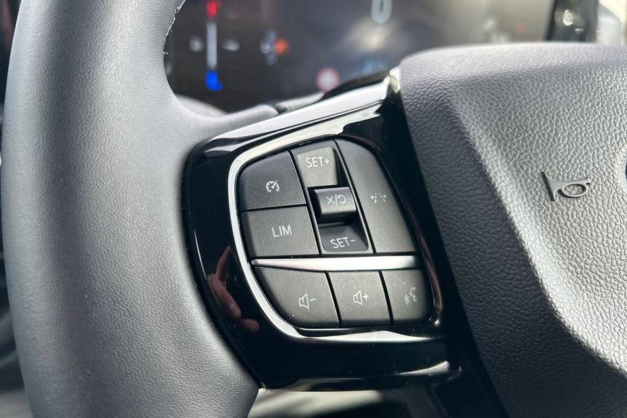 Used FORD E-TRANSIT CUSTOM WR75MYZ 35