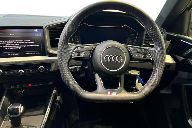 Audi A1 Photo 11