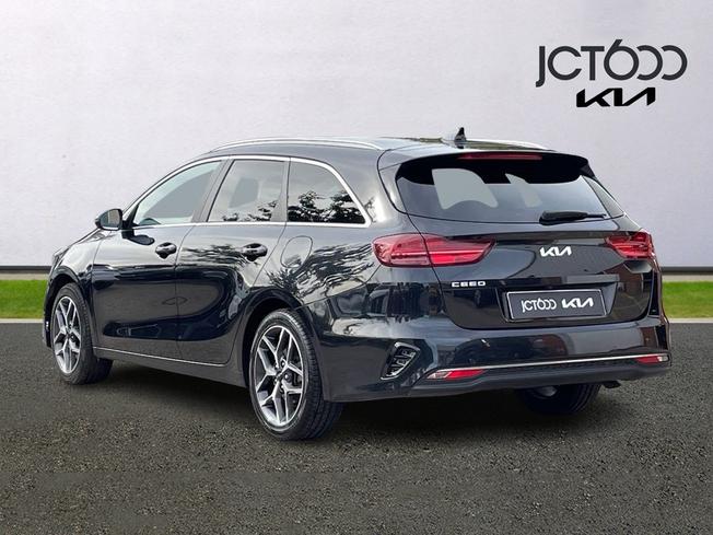 KIA Ceed Photo 3