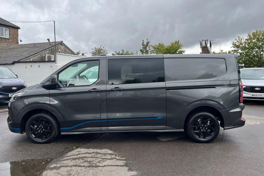 Ford TRANSIT CUSTOM Photo autoimg-a84fd0d2d1508cd10dbe88e3a76bb74e731c8e0b.jpg