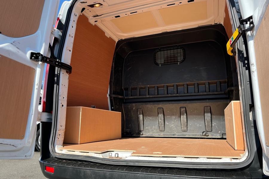 Ford TRANSIT CUSTOM Photo autoimg-a8523e5f507a1e3612893c665d17016e116280e8.jpg