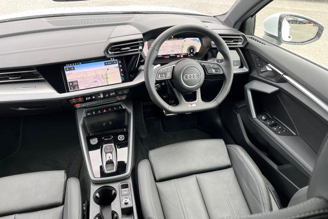 AUDI A3 Photo 43
