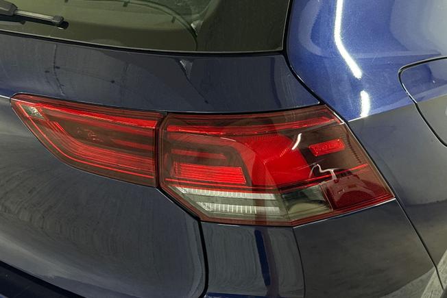 Volkswagen Golf Photo 18