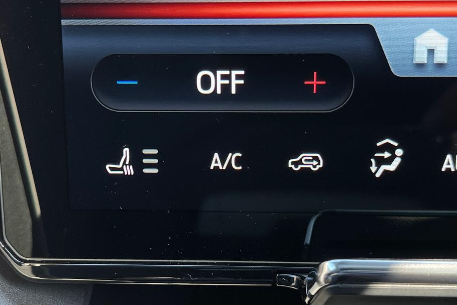 Used Ford EXPLORER 32