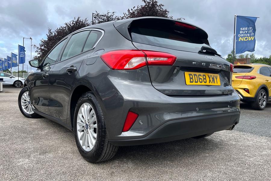 Ford Focus Photo autoimg-a85ef285cde9b33516ff7e137808999185ea99b6.jpg