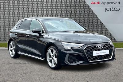 2021 AUDI A3 1.5 TFSI 35 S line Sportback 5dr Petrol S Tronic Euro 6 (s/s) (150 ps) at JCT600