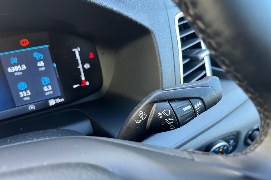 Ford TRANSIT Photo autoimg-a864a5151a426d9fc8a9bd6378a324085b0c8e04.jpg