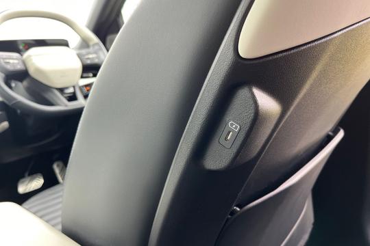 Kia EV4 Photo autoimg-a866079cd9aecaf93c1f5b460e665a93ee1f0eb0.jpg