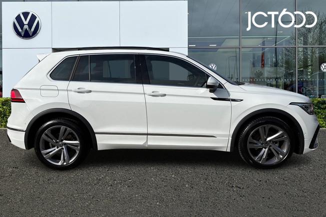 VOLKSWAGEN Tiguan Photo 4