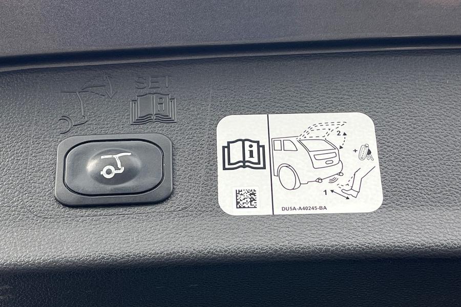 Ford KUGA Photo autoimg-a868273ee9e28c61a9d9f0dc60ba83b8c4b565a0.jpg