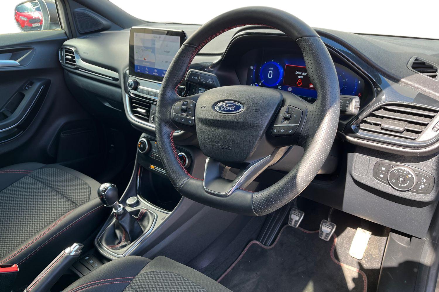 Ford PUMA Photo 8