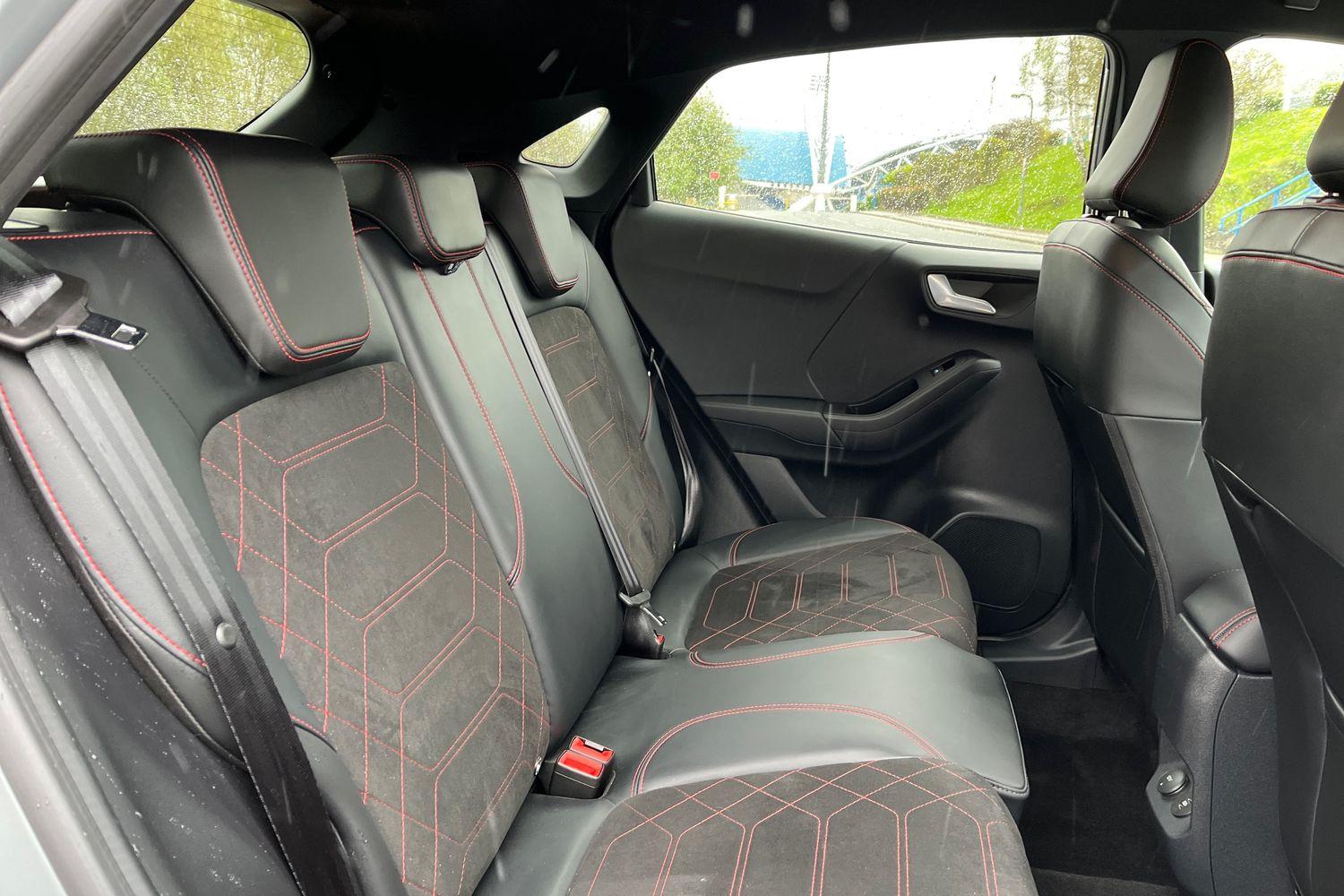 Ford PUMA Photo 36