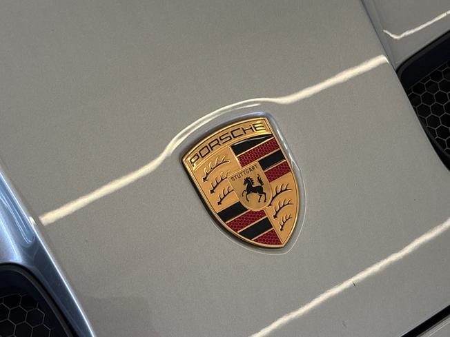 PORSCHE 911 Photo 33