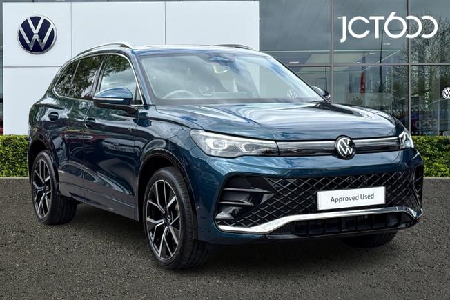 VOLKSWAGEN Tiguan Photo 1
