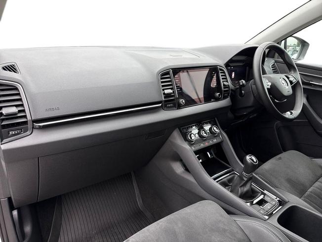 ŠKODA Karoq Photo 2