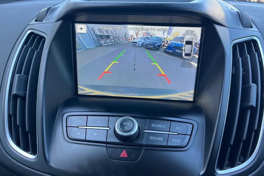 Ford C-MAX Photo autoimg-a8789b30738a1cfd455e418503df03d0abe079d9.jpg