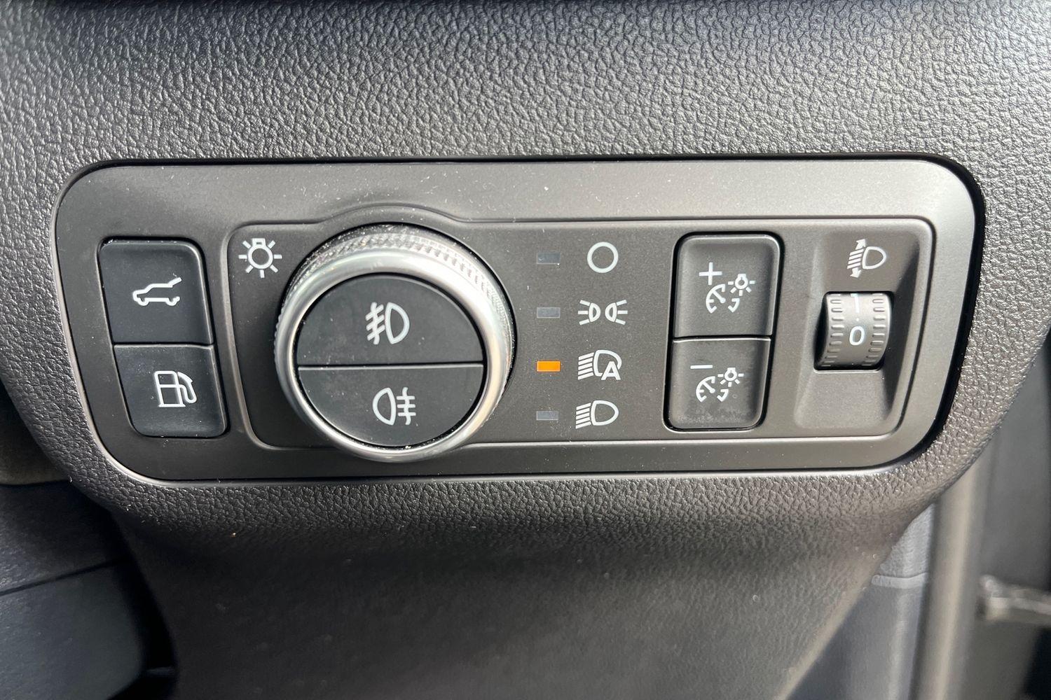 Ford Kuga Photo 36