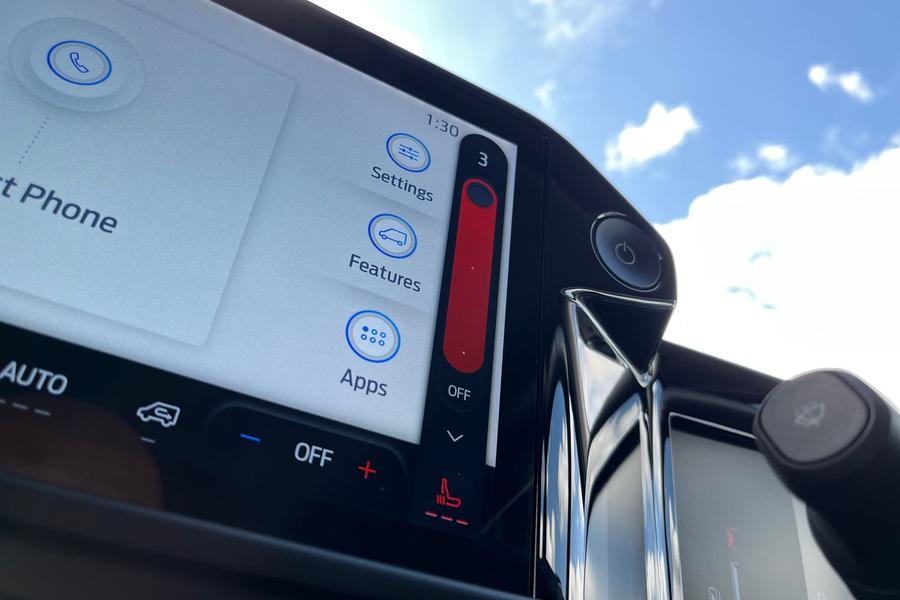 Ford E-TRANSIT CUSTOM Photo autoimg-a8835d3127816d644ae21fb3e4e174eb7eb8b4a5.jpg