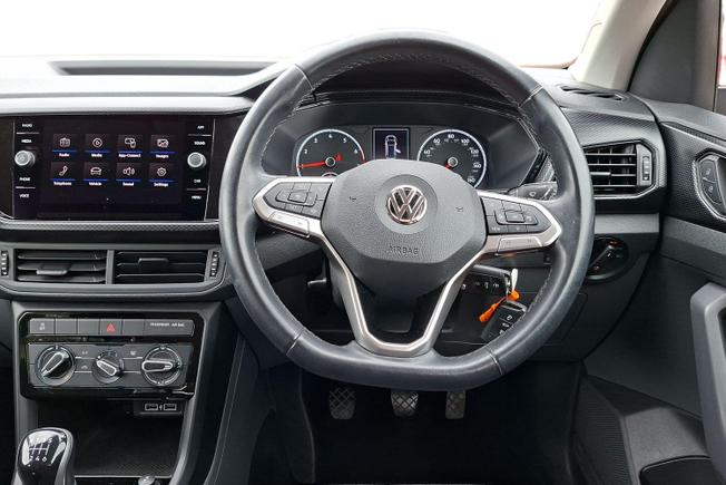 Volkswagen T-Cross Photo 11