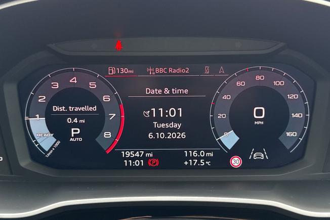 AUDI Q3 Photo 15