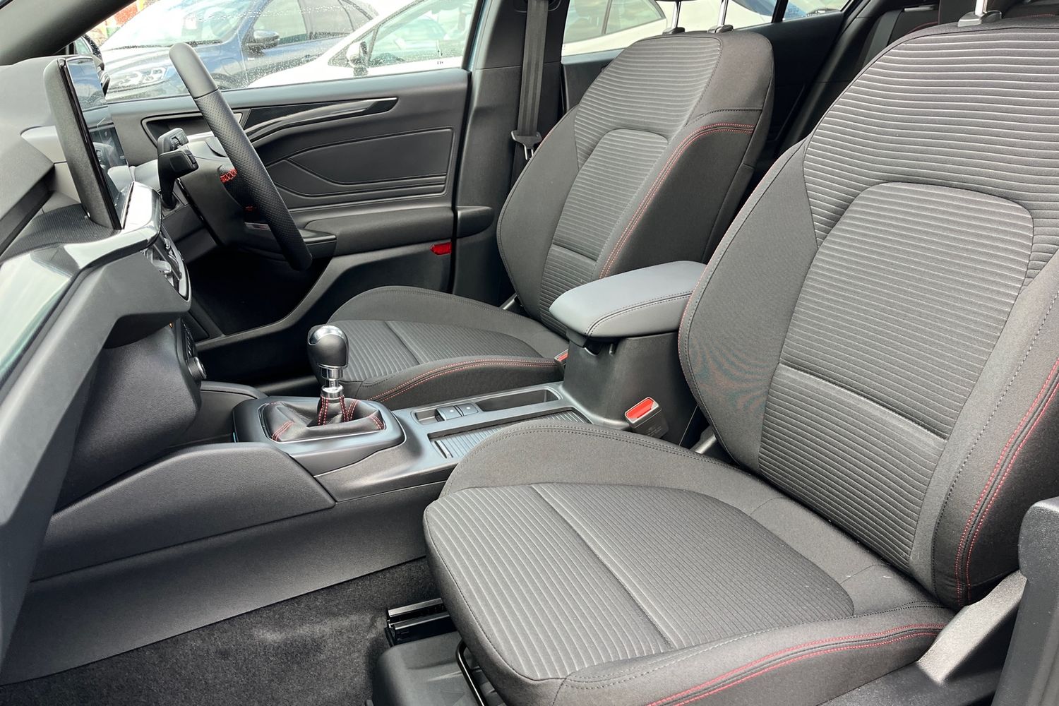 Ford Focus Photo 18
