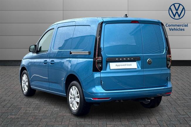 VOLKSWAGEN Caddy Photo 3