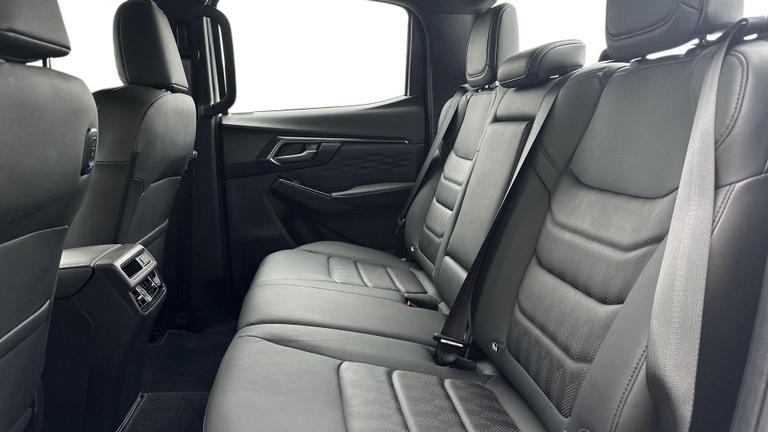 Used Isuzu D-Max WG75NTE 4