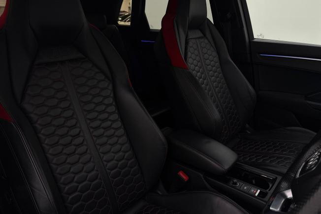AUDI RS Q3 Photo 28