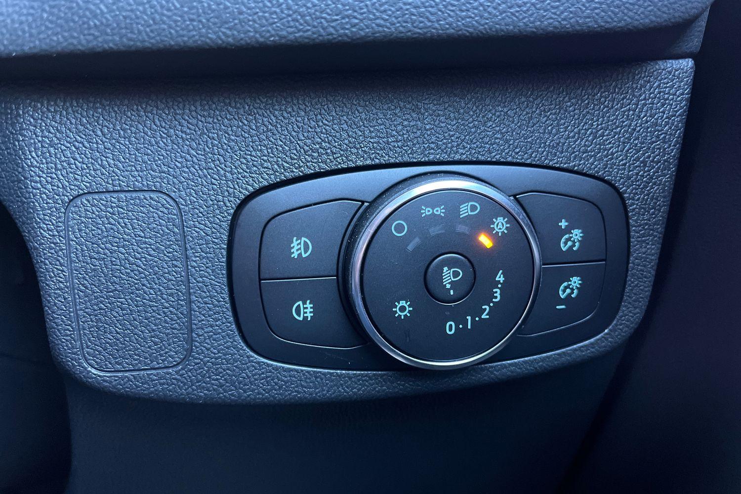 Ford Focus Photo 23
