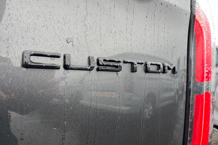 Used FORD TRANSIT CUSTOM SB75LRE 19