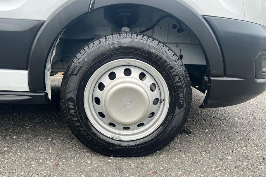 Used Ford TRANSIT 24