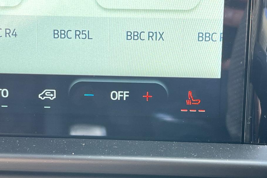 Used FORD TRANSIT CUSTOM MJ75TFX 22