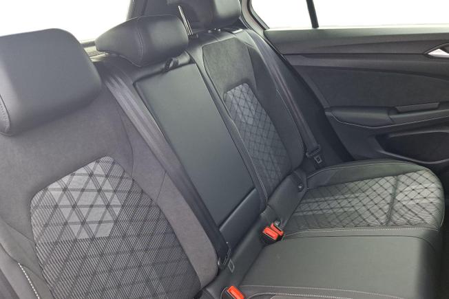 Volkswagen Golf Photo 9
