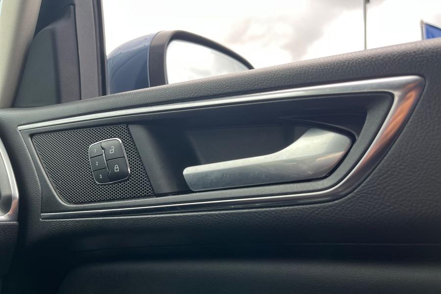 Ford Galaxy Photo autoimg-a897f053ad6c8ebf8ad0e52be3b1e9a6612c8e18.jpg