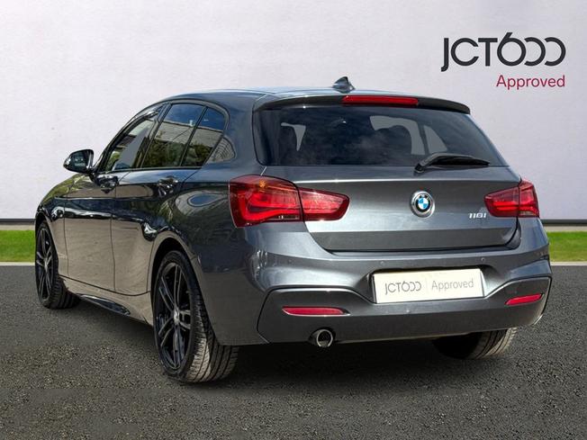BMW 1 Series Photo 3