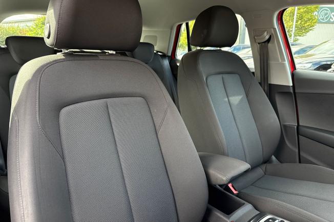 Audi Q2 Photo 32