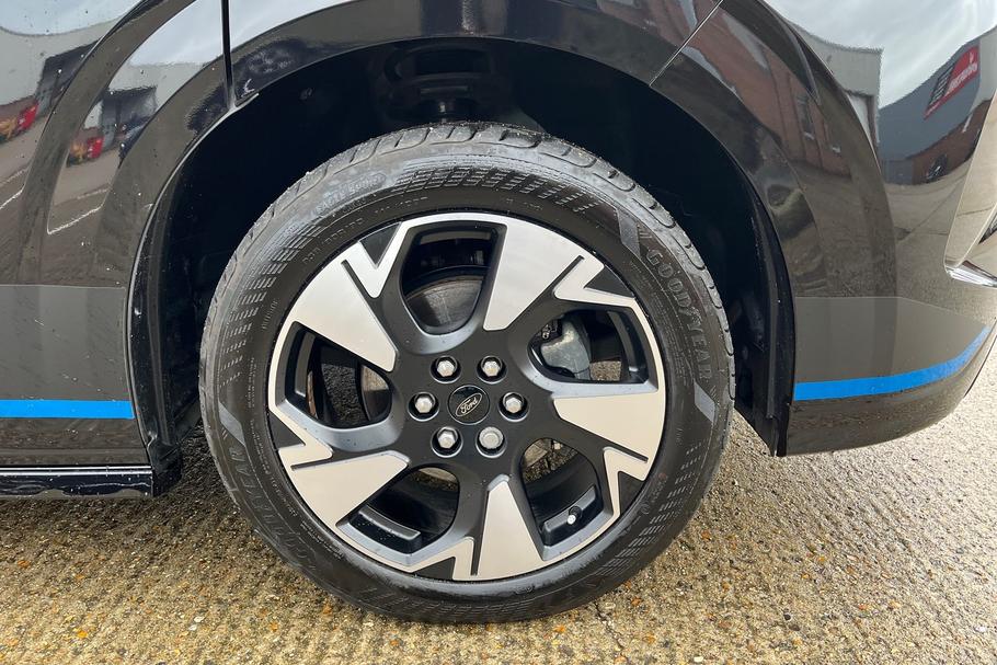 Used Ford TRANSIT CUSTOM LJ75HBO 40