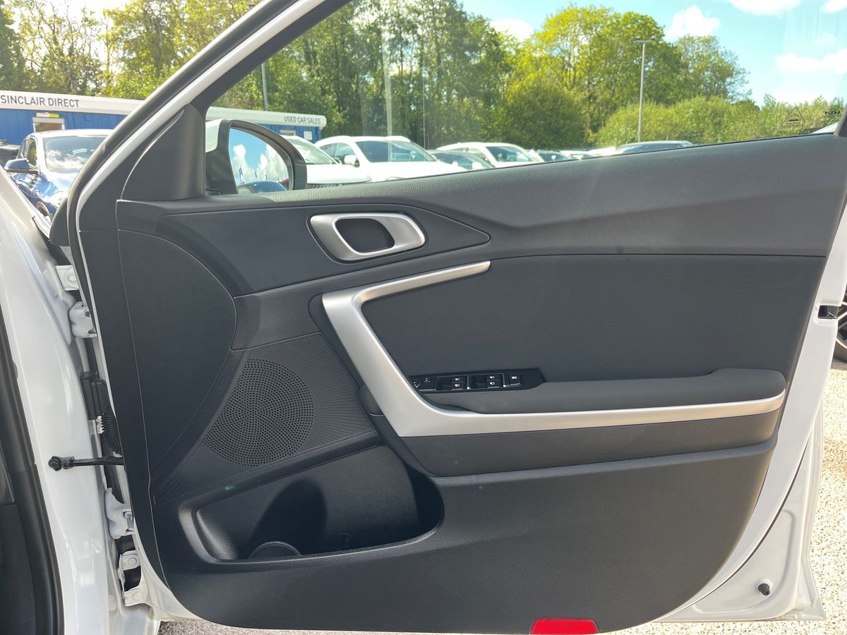 Kia Ceed Photo 23
