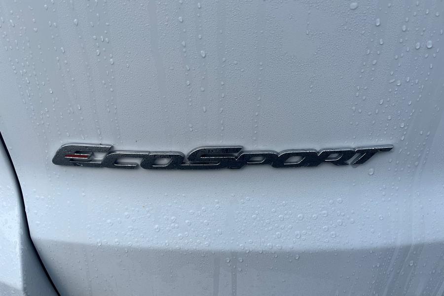 Ford ECOSPORT Photo autoimg-a8a1e92373d311a8bf1417d4dd83a3a66bd3e98c.jpg