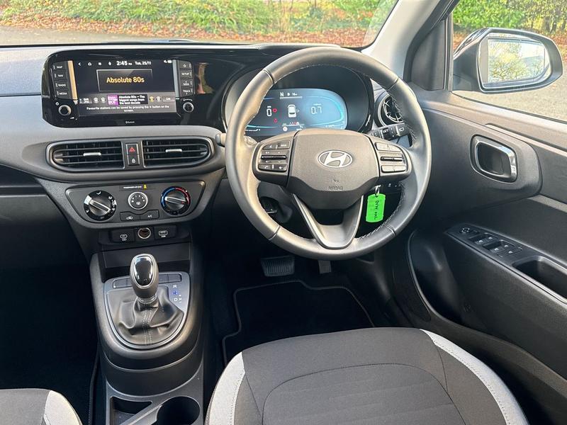 Used Hyundai i10 DV74NXL 12