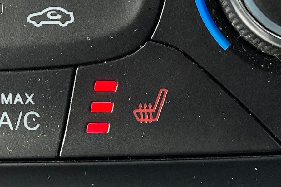 Ford KUGA Photo autoimg-a8a69575dba681bce8e1ceea582cf9664e9cd307.jpg